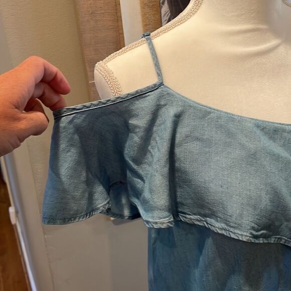 Old Navy Lyocell Denim Ruffle Top - Picture 2 of 7